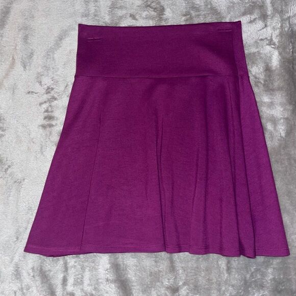 High-waisted purple skater skirt - Picture 1 of 1